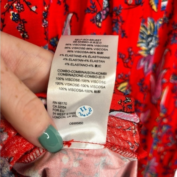 Anthropologie Maeve Windham Bright Red Floral Tunic Size Medium - Picture 9 of 10